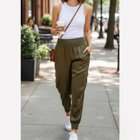 cinq a sept Giles silky jogger - Picture 2 of 3